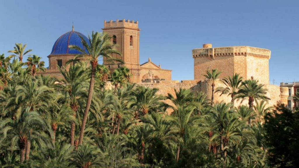 Elche recibe 97.000 euros del Fondo de Cooperación Municipal por su condición de Municipio Turístico de la Comunitat Valenciana